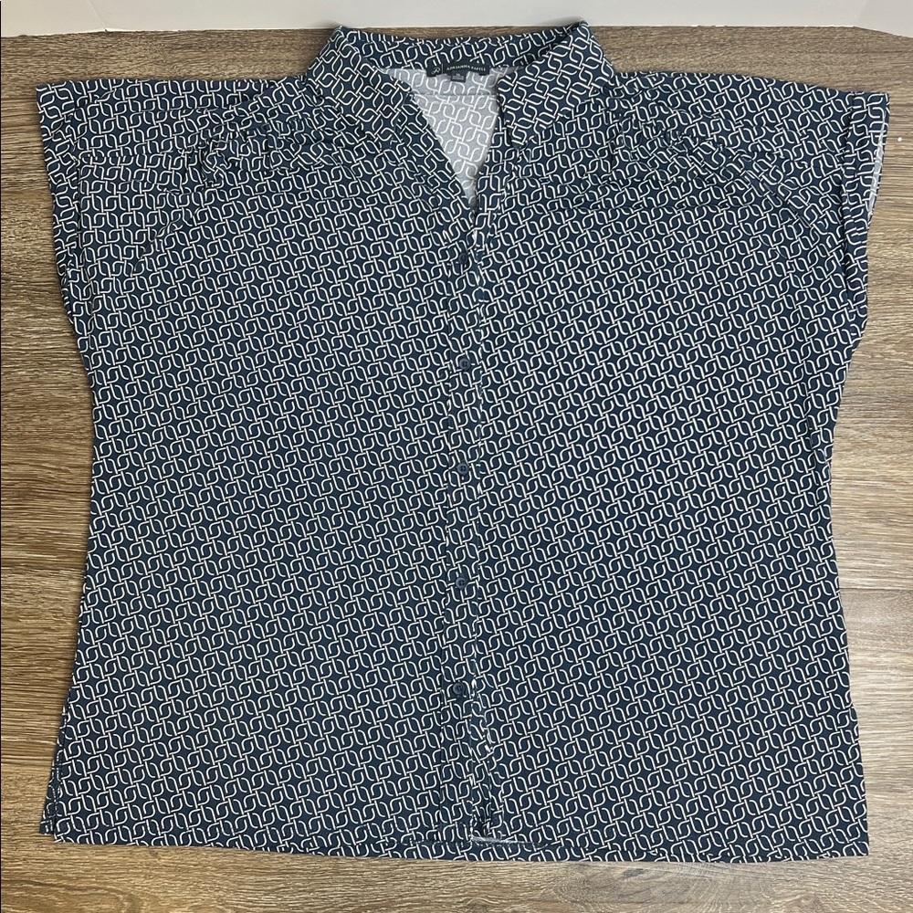 Adrianna Papell Navy & White Patterned Blouse – Split Neck Top Size XL